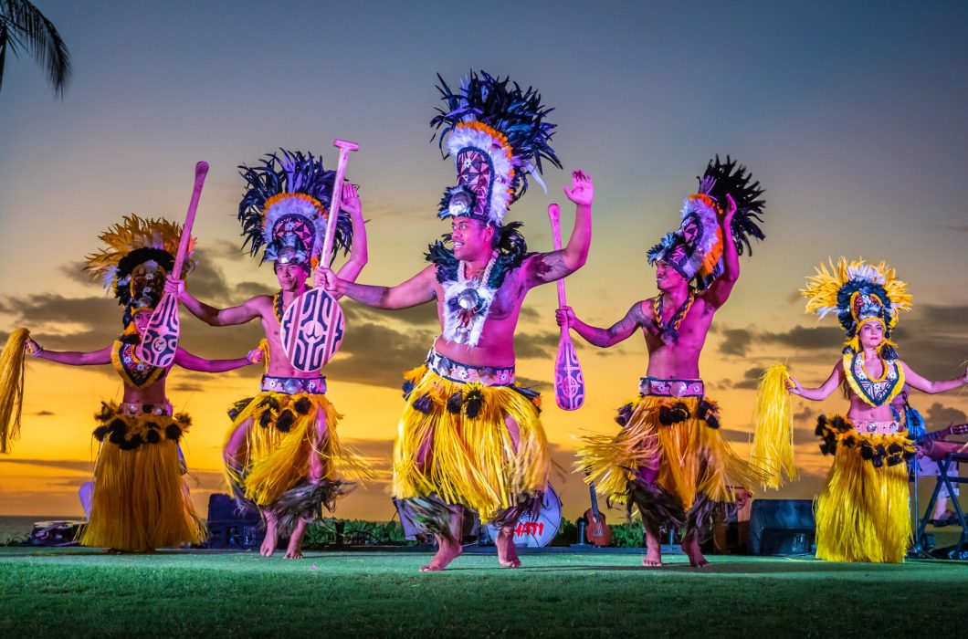 Maui Luau Hawaiian Dinner | The Feast at Mōkapu