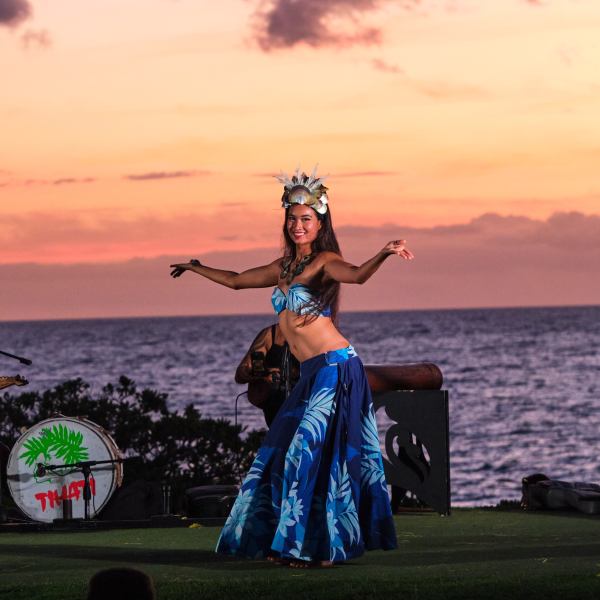 Hula performance at luxury beachfront lūʻau in Wailea, Maui